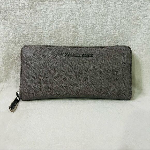 Michael Kors Large Pebbled Leather Continental Wallet Grey Zip Around - Picture 8 of 8